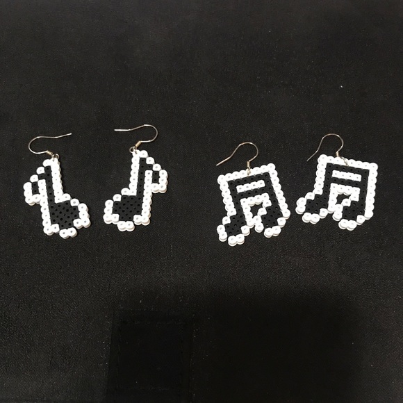 Fashion earrings